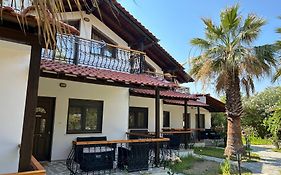 Oneiro Zois Villas